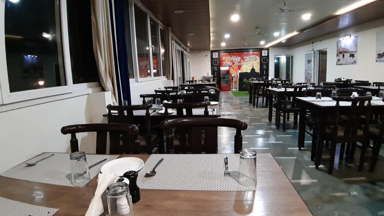 فندق سيتا  فاراناسي المظهر الخارجي الصورة